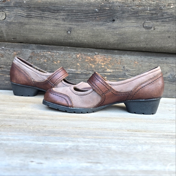 Naturalizer Hollace Brown Leather, Mary Jane, Block Heel. WMS 7M - Picture 5 of 16